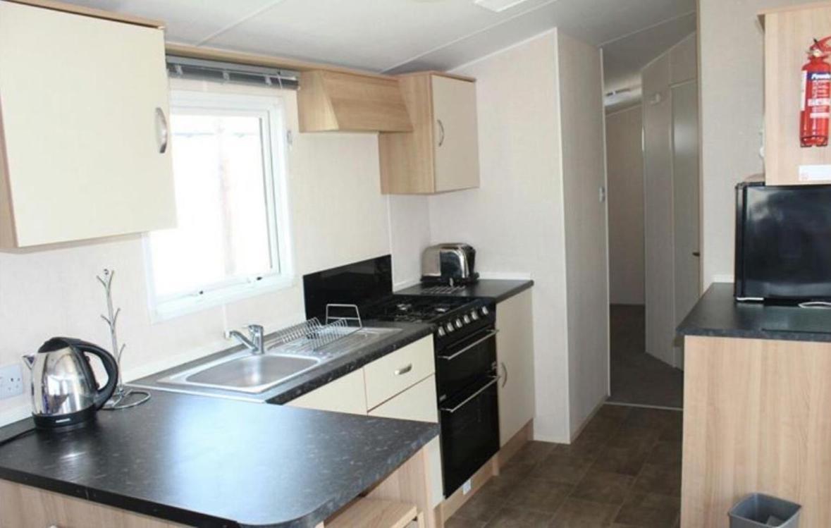 3 Bed Holiday Home Poole Eksteriør billede